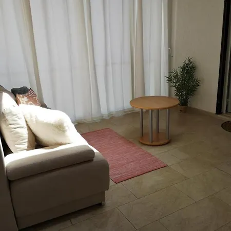 - Comfort Two-bedroom D8 Апартаменты